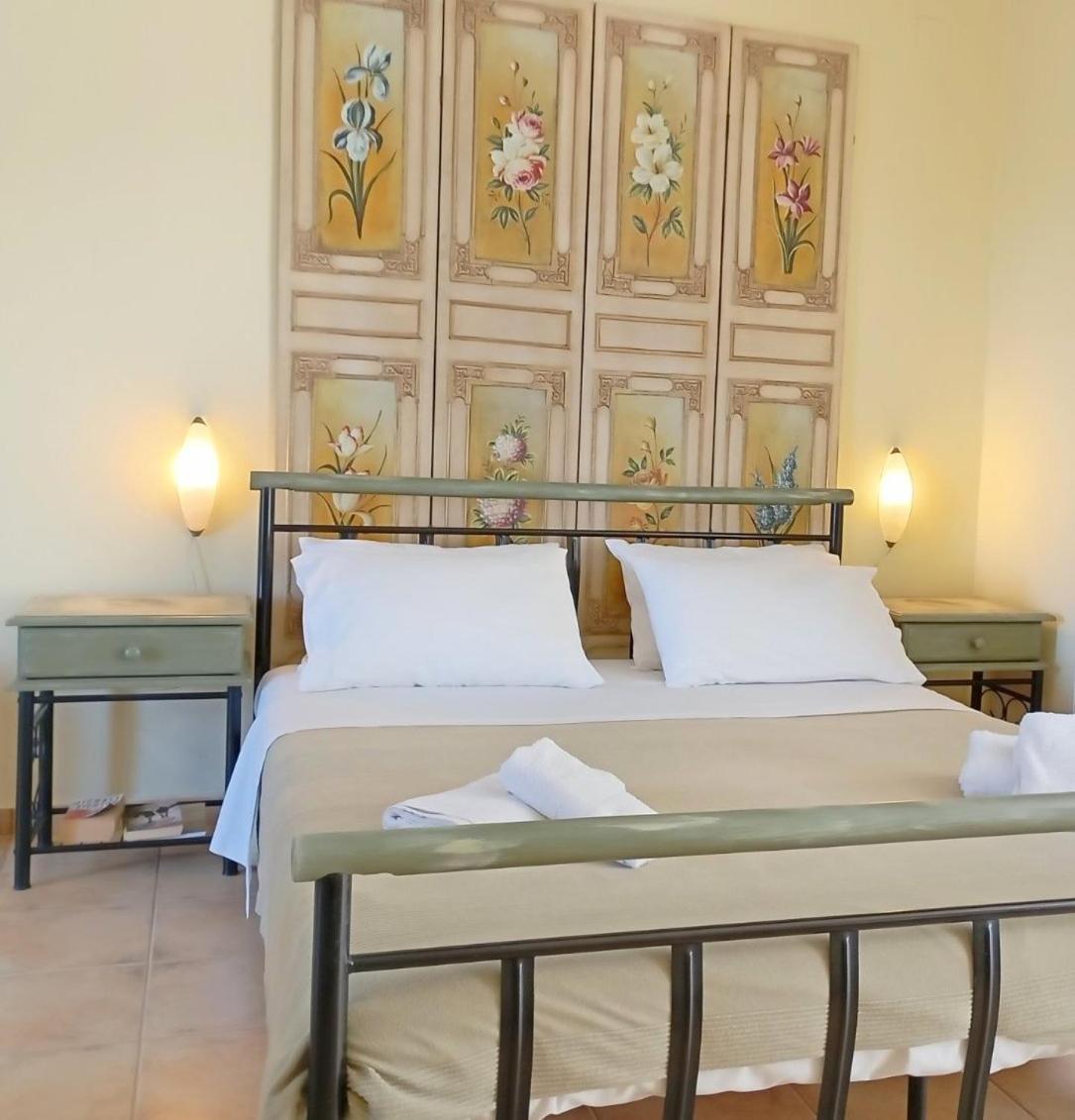 Odysseion Apartments Vathy  Dış mekan fotoğraf