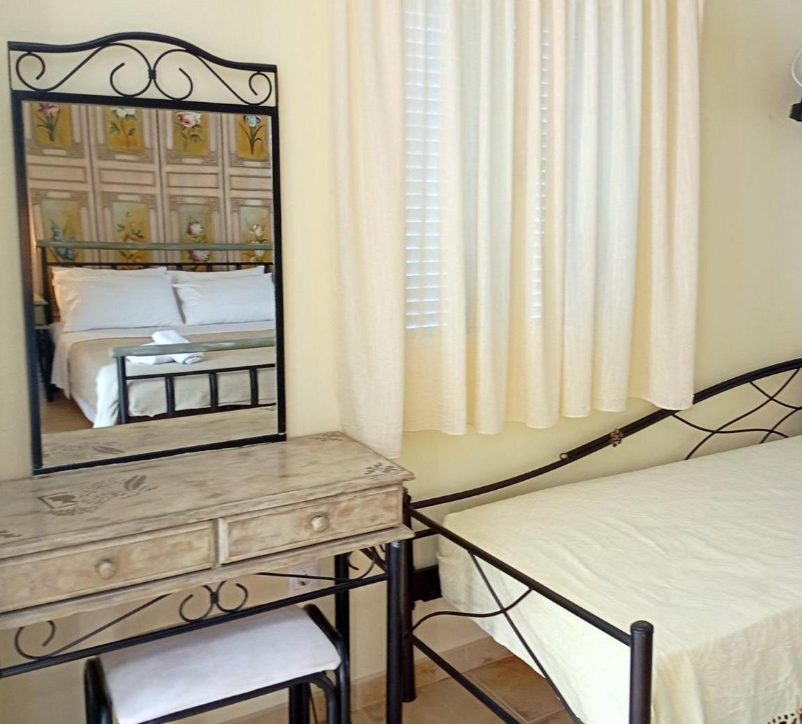 Odysseion Apartments Vathy  Dış mekan fotoğraf