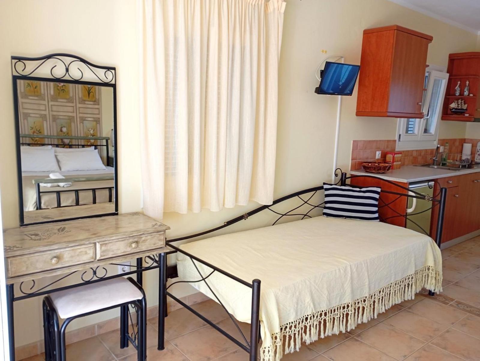 Odysseion Apartments Vathy  Dış mekan fotoğraf